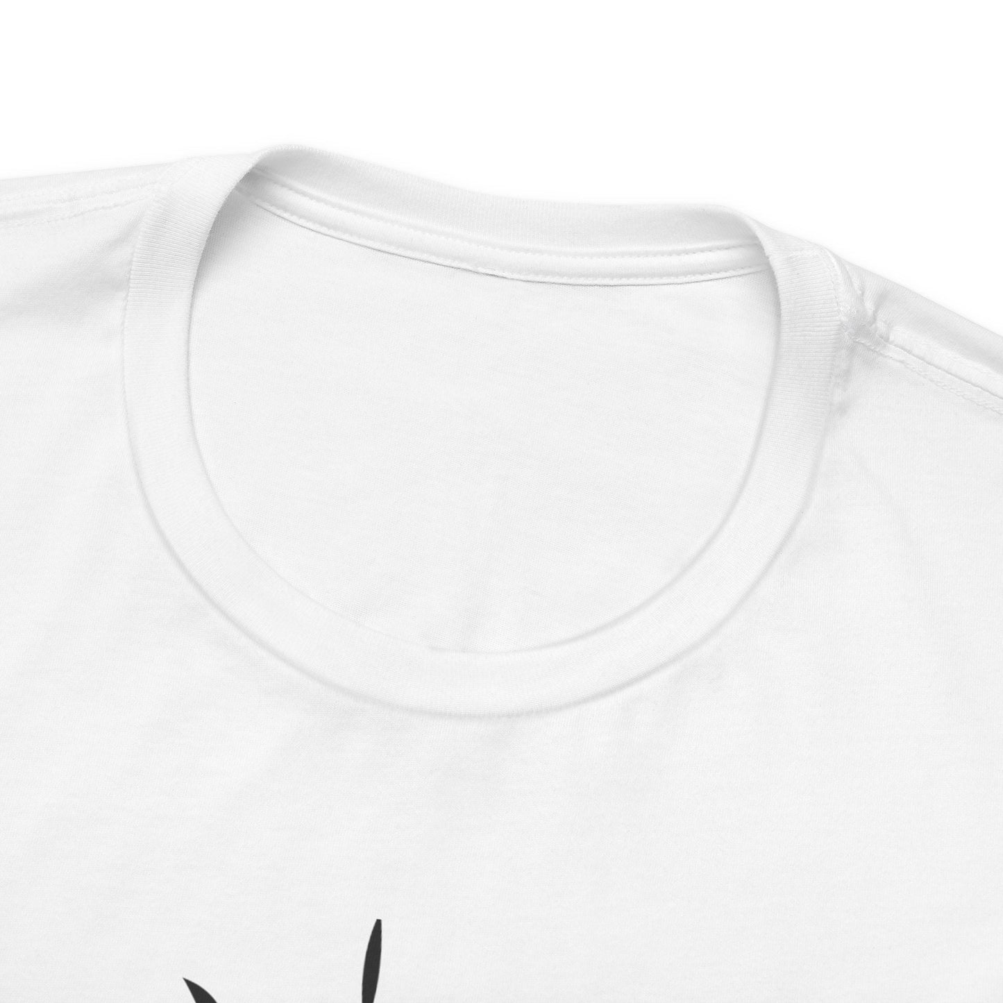 Bride to Be Short Sleeve Tee, Bridal Party Shirt, Engagement Celebration Gift, Wedding Prep Outfit, Bride's Day T-Shirt - AUNTIEVIKKI