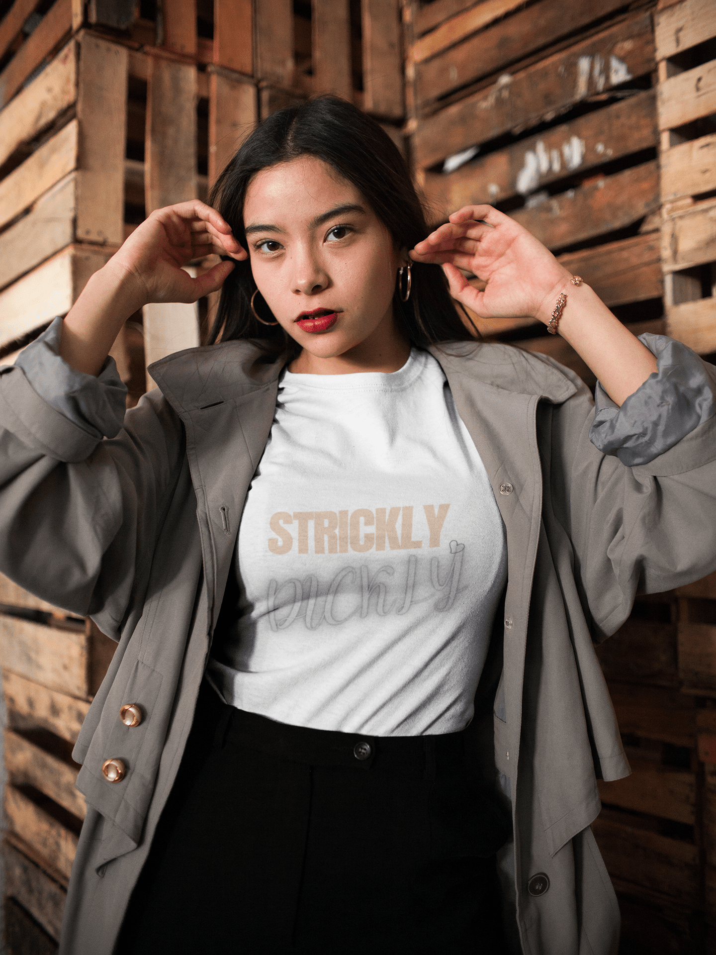 Strick - Lee Trendy Quote Tee - AUNTIE VIKKI